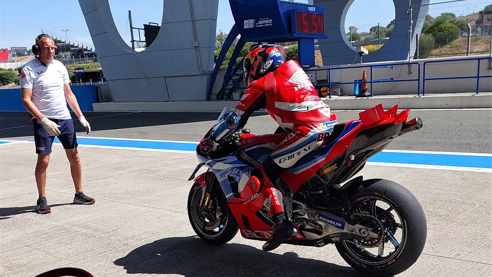 Bradl with Kalex frame, Jerez test
